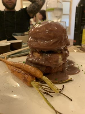 Beyond meat with puff pastry at La Tia Carlota in Madrid