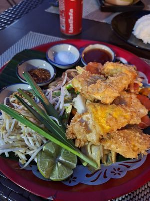 Pad Thai with Tofu and crispy tofu, without egg at Chill Chill at Pai in Koh Yao Yai