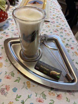   at Cafe Tomorrow in Linz Am Rhein