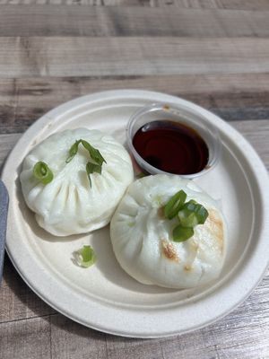 
Dim Sum Thing: Veggie Bun 6,75€  at Foodhallen in Amsterdam