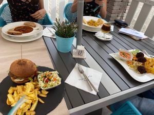 Seitan burger at Veganeeta Home in Balatonalmadi