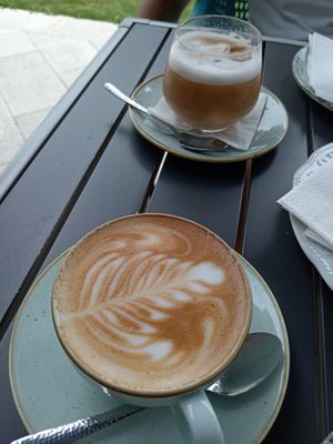  at Veganeeta Home in Balatonalmadi