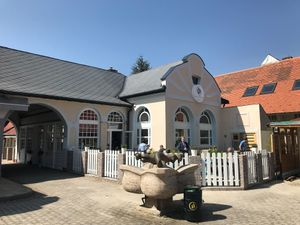 From outside at Veganeeta Home in Balatonalmadi