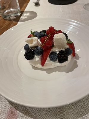 Vegan Pavlova   at Osteria Caffe Monte Baldo in Verona