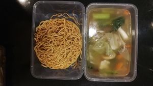 Delivery - Yee Mee Noodles at Tze Ern Vege Restaurant 慈恩素食 in Kuala Lumpur