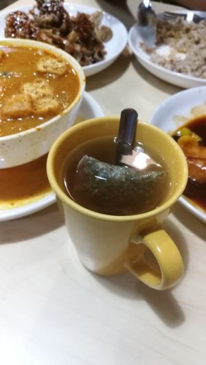  Lemongrass, Pandan Leaf & Kaffir Leaf Tea Blend. RM3
So nice to see they have @rhymbahills tea here!
 at Tze Ern Vege Restaurant 慈恩素食 in Kuala Lumpur