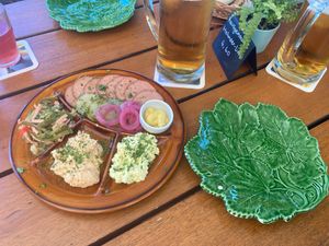 silbergemachte Limonaden at Gasthof Falkenhorst in Burig