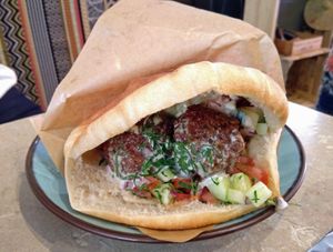 Pita Falafel (vegan) at Levantine in Paris