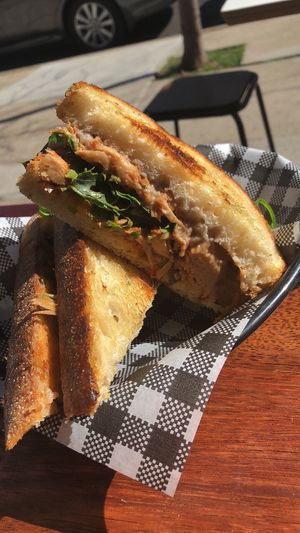 Not Pulled Pork jackfruit toastie 🤤 at Kickaboom in Glenbrook