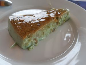 Pistachio cake at La Cachopería in Aviles
