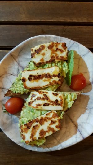 avocado brusceta at The Juice Lounge in Antalya