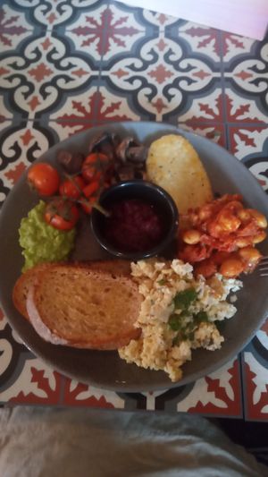 Vegan breakfast at Watertank Cafe in Alice Springs