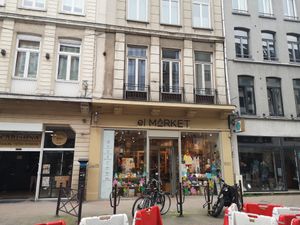 Outside at El Market in Lille