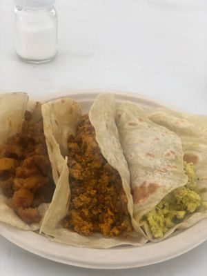 Unos tacos tan deliciosamente veganos ? sin perder el sabor mexicano  at Cosmos Kitchen Food Truck - Pop Up in Mc Allen