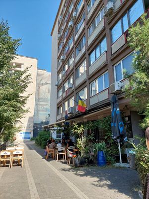  at Coolinart in Bucharest