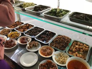 a la cart at Dieu Nghia in Ho Chi Minh City