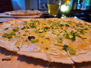 Besuch Nr. 6 oder 7: Frühlingszwiebel-Käse at Le Feu in Celle