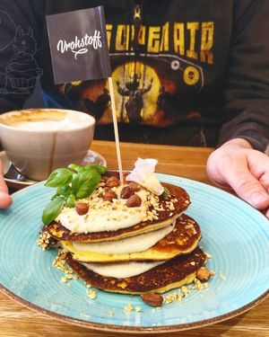 Chocolate nut pancakes at Vrohstoff in Wurzburg