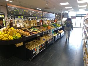 Organic fruits & veggies at Biocoop in Wattignies