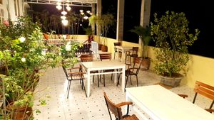 Sân Thượng at Loving Hut Amoura in Tan Thien