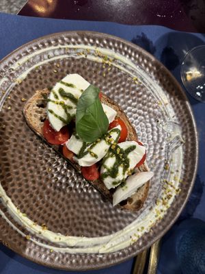 Caprese salad on bruschetta (veggie)  at Ziga in Verona