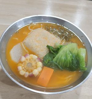 Spicy Tofu broth/soup at Vegetarian Seeds 禾苗素食 in Taipei
