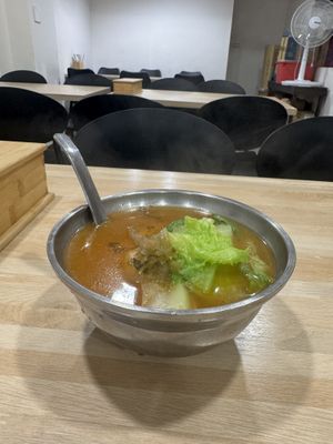 Tried stinky tofu soup. Friendly staff. Menus in Mandarin but Google translate is handy.   at Vegetarian Seeds 禾苗素食 in Taipei