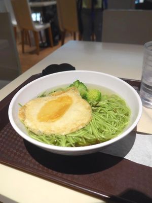 noodles with vegan egg at Loving Hut - Amoy Plaza in Kowloon
