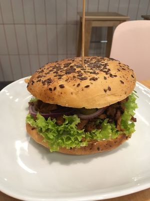 Gyros Burger  at Bezmleczny in Krakow