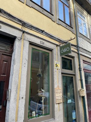 Eingang  at Óbio in Porto