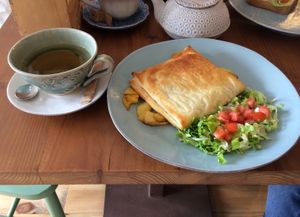 Alheira puff pastry at Óbio in Porto