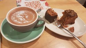 Hot chocolat and beetroot cake at Maiatza in San Sebastian