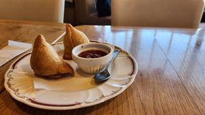 Samosa at Nataraj - Harajuku Omotesando in Tokyo