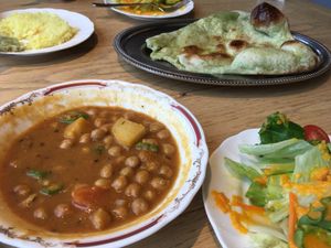 Lunch menu, one curry: chana masala and vegan naan bread at Nataraj - Harajuku Omotesando in Tokyo