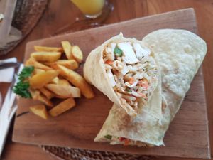 bad fries and tasteless tofu wrap at Tigerlillys in Lembongan