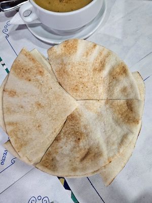  at La Puerta de Syria in Granada