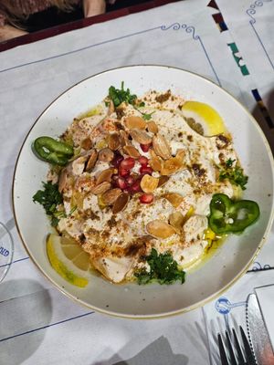  at La Puerta de Syria in Granada