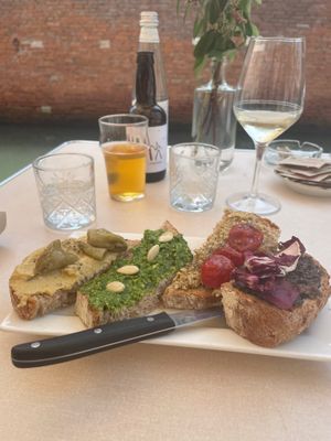  at Sullaluna in Venice