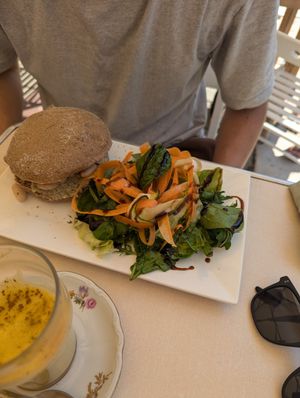 Canelini beans sandwhich at Sullaluna in Venice