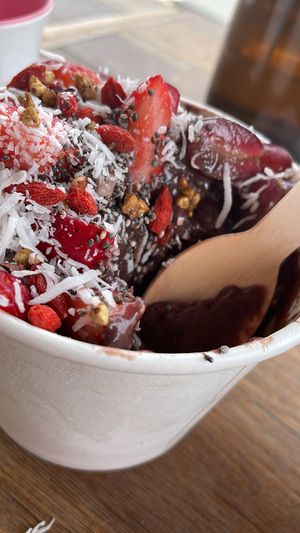 Cocoa açai   at Niche & Co in Tugun