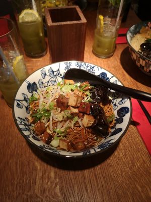 Vegan Yakisoba with smoked Tofu at Karma Ramen - Wienzeile in Vienna
