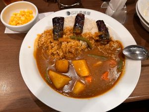 The food is delicious. Vegans can have salad and add corn. Make sure to add the eggplant!! For an extra kick, make it spicy level 3, and you will be in for a sweat! Itadakimas!  #V at CoCo Ichibanya - JR Akihabara in Tokyo