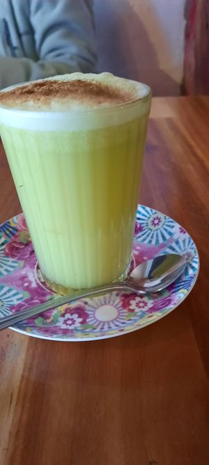 H.A.G. Hot apple, ginger, cinnamon at Ruby Lonesome in Petersham