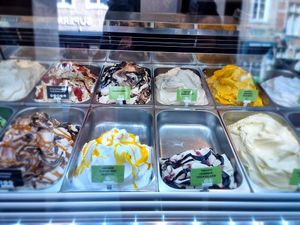 Vegan counter at Oyya in Bruges