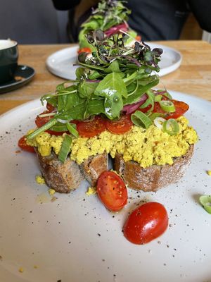Tofu scramble   at Blackbird in Bruges