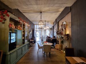 Interior at Blackbird in Bruges