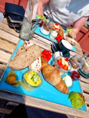 Brunch platter at Blackbird in Bruges