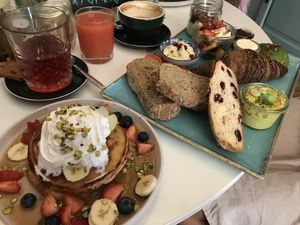 American pancakes and Blackbird brunch    at Blackbird in Bruges