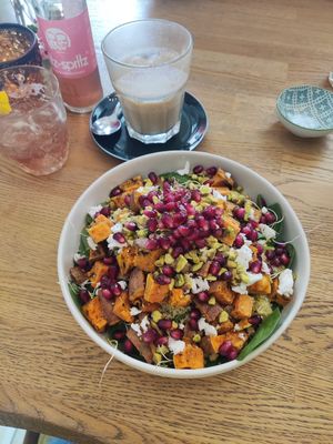 Couscous bowl at Blackbird in Bruges