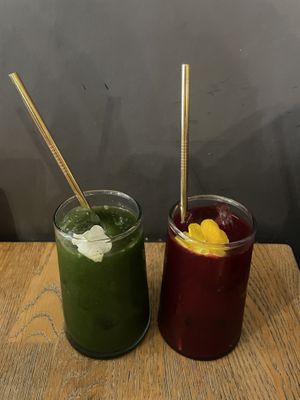 Green and red juices  at Blackbird in Bruges